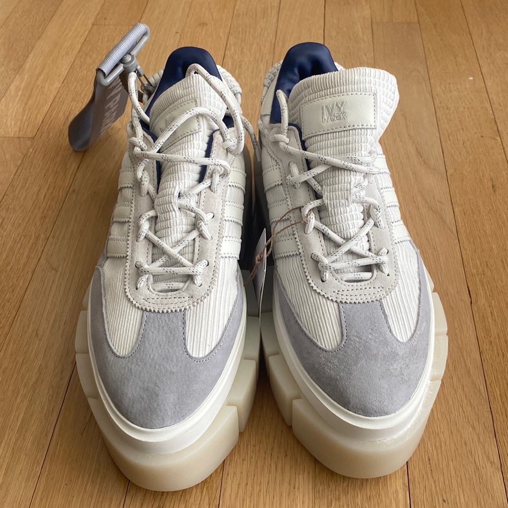 New Ivy Park Super Sleek Chunky W11/M9.5